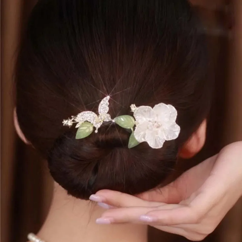 Elegant and easy bun styler