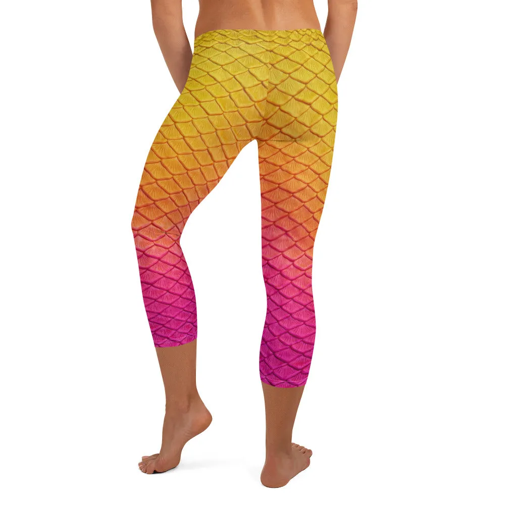 Hibiscus Bliss Capri Leggings