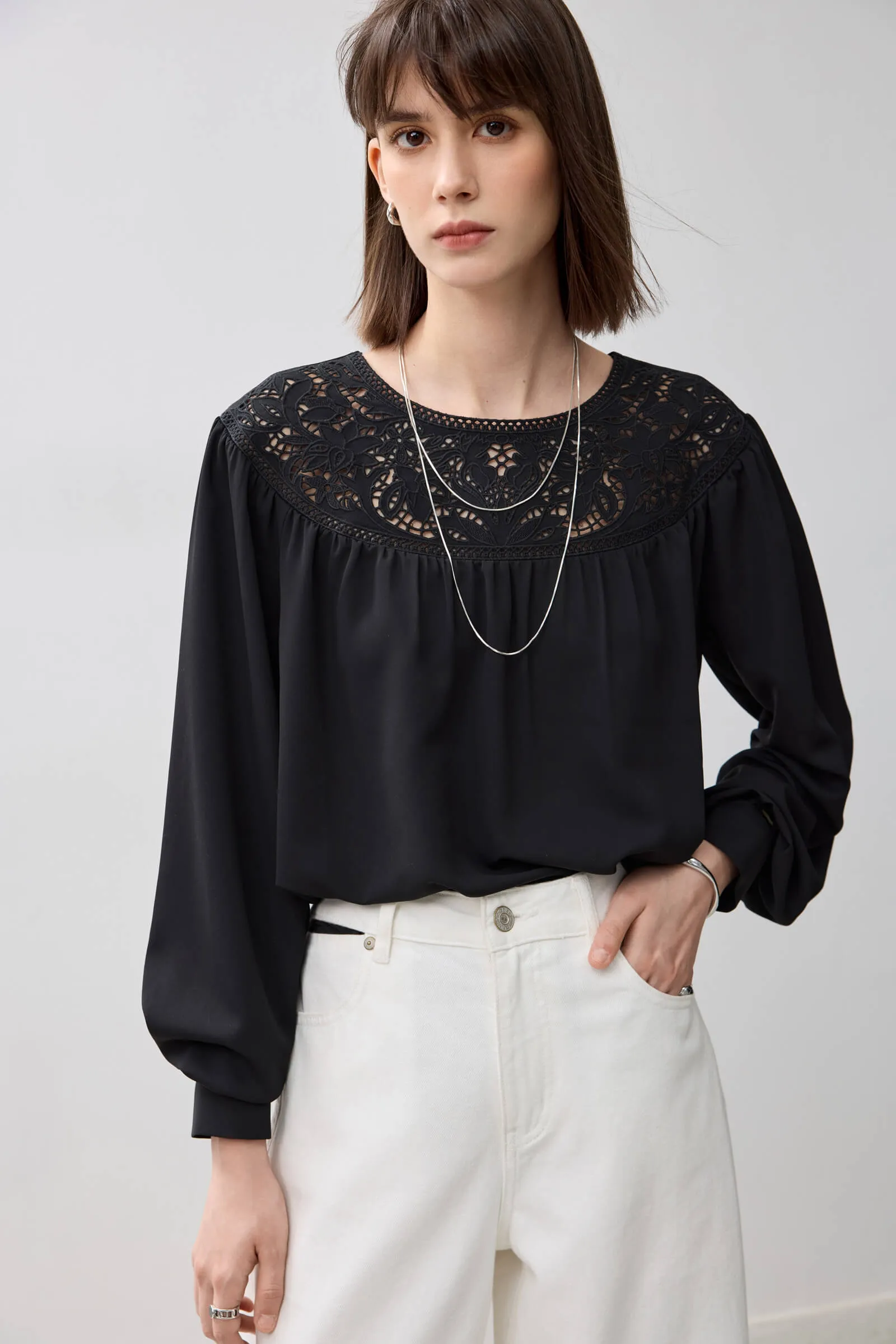 LILY Chic Lace Pullover