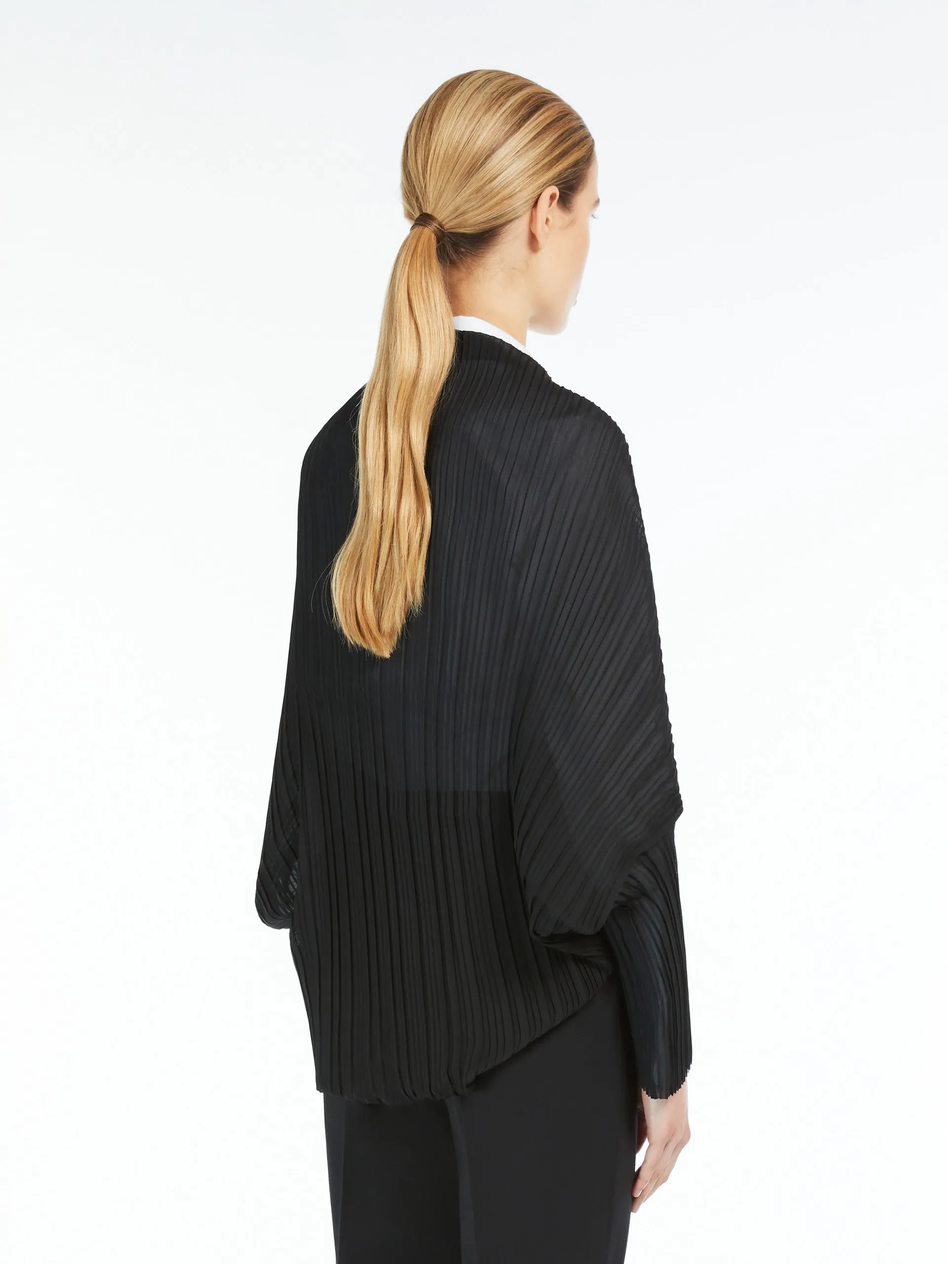 Plissé-pleated shrug