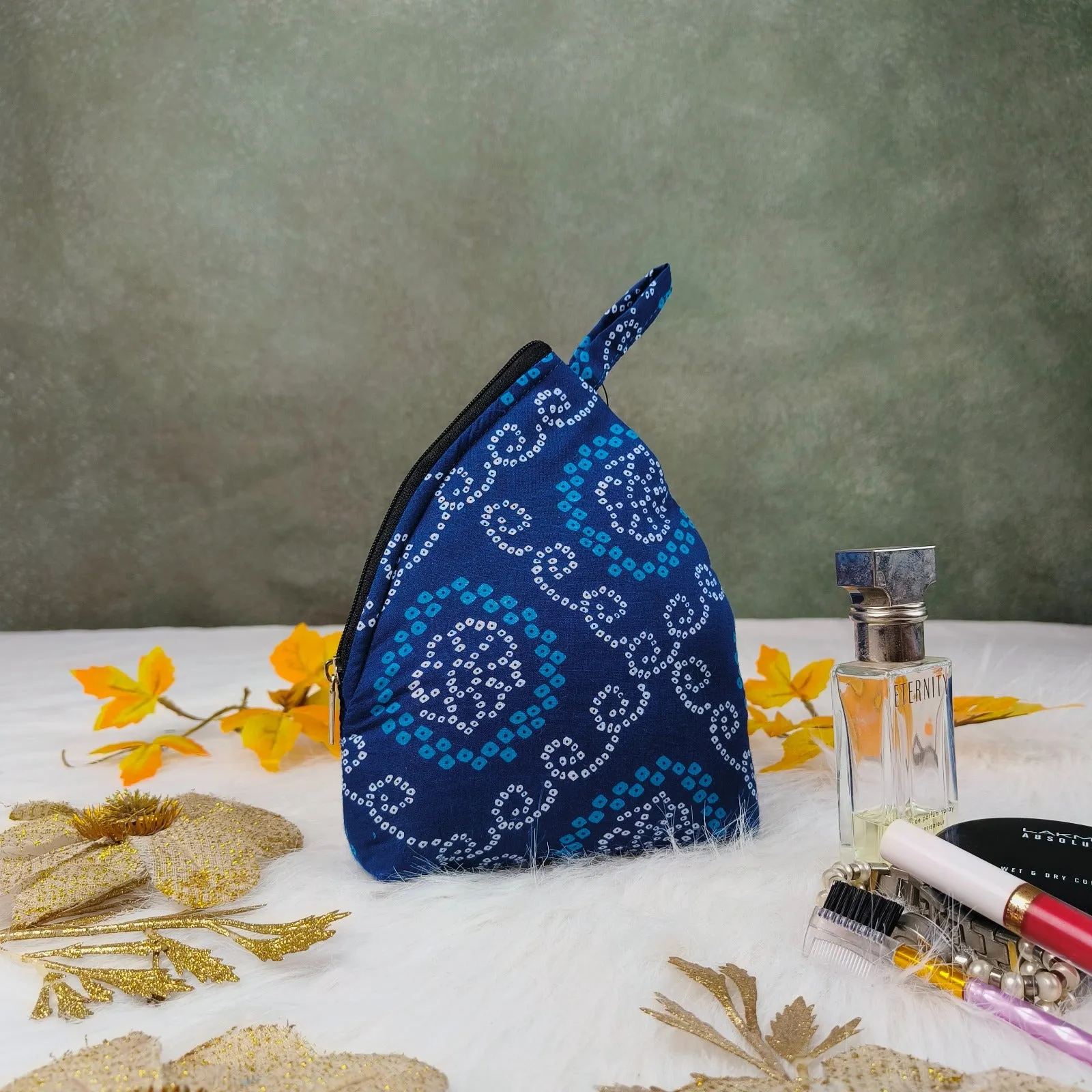 Weavers Nest Pouch Small Blue with White Geometrical Symmetric Prints